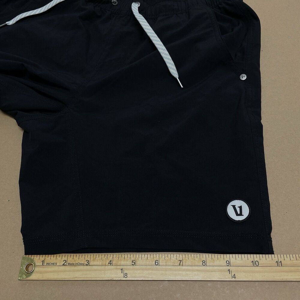 Vuori Kore UnLined 8” Inseam Shorts Men’s Size Medium Athletic Lightweight Black - Picture 8 of 11